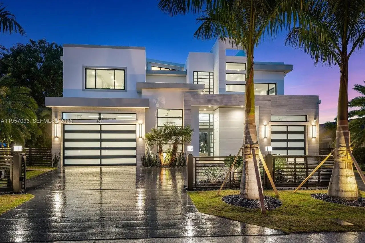 6 bedroom 5 bath Residential for sale at 501 Kay Ter, Boca Raton FL 33432