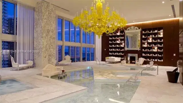 1 bath Residential Lease for rent at 475 Brickell Ave # 2508, Miami FL 33131