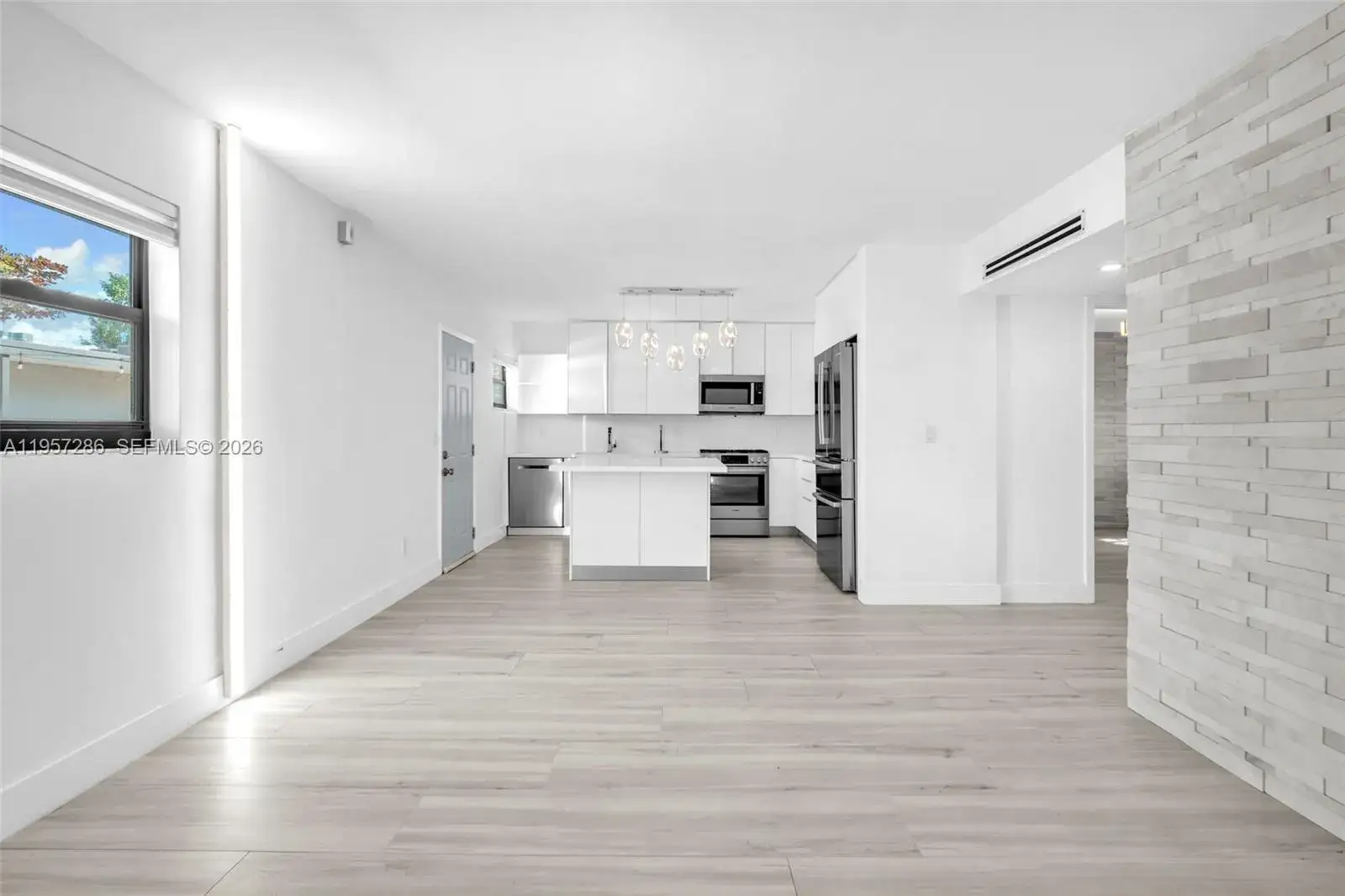 2 bedroom 1 bath Residential Lease for rent at 3265 Virginia St # 24, Miami FL 33133