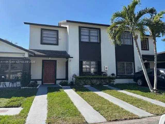 3 bedroom 2 bath Residential Lease for rent at 9662 SW 148th Ave # 9662, Miami FL 33196