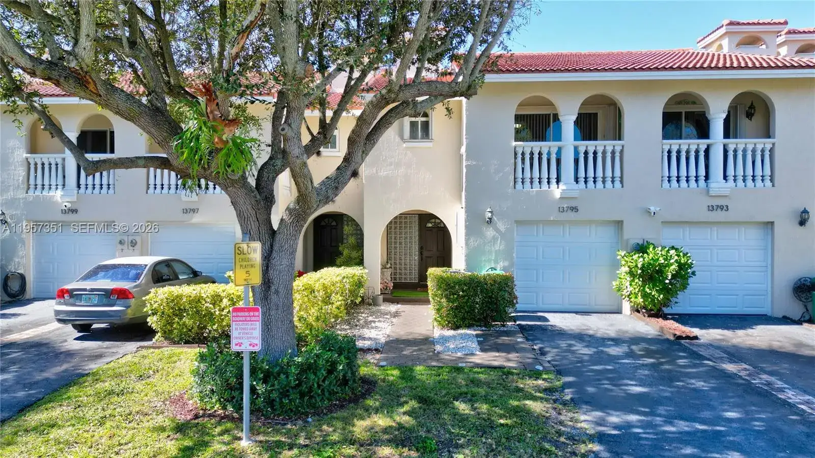 3 bedroom 2 bath Residential for sale at 13795 SW 160th St, Miami FL 33177