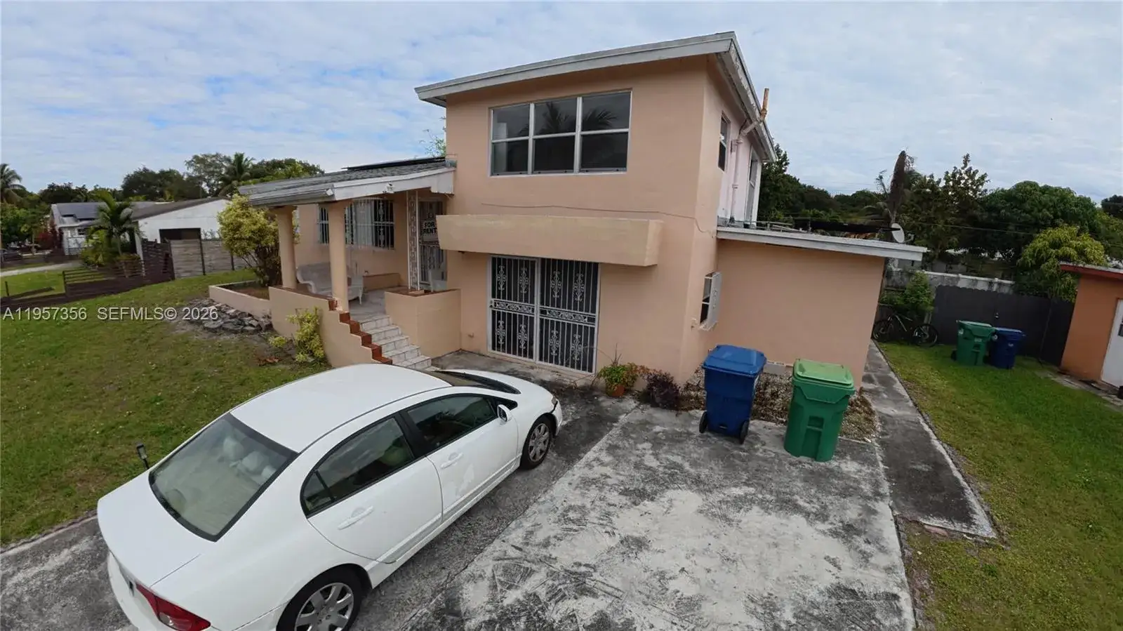3 bedroom 2 bath Residential Lease for rent at 14931 NE 7th Ct # 14931, Miami FL 33161