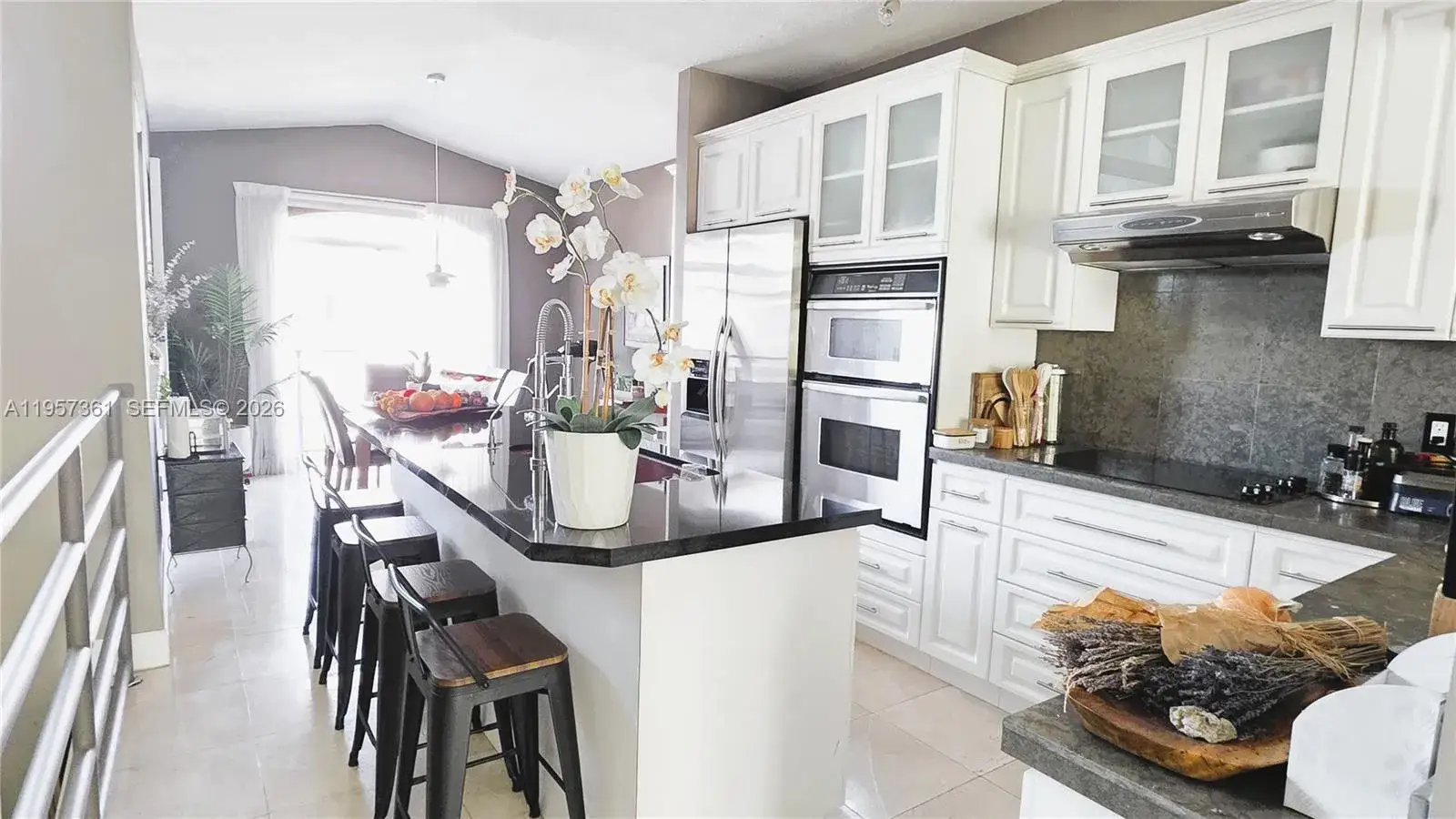 3 bedroom 2 bath Residential for sale at 10240 SW 154th Cir Ct # 6, Miami FL 33196
