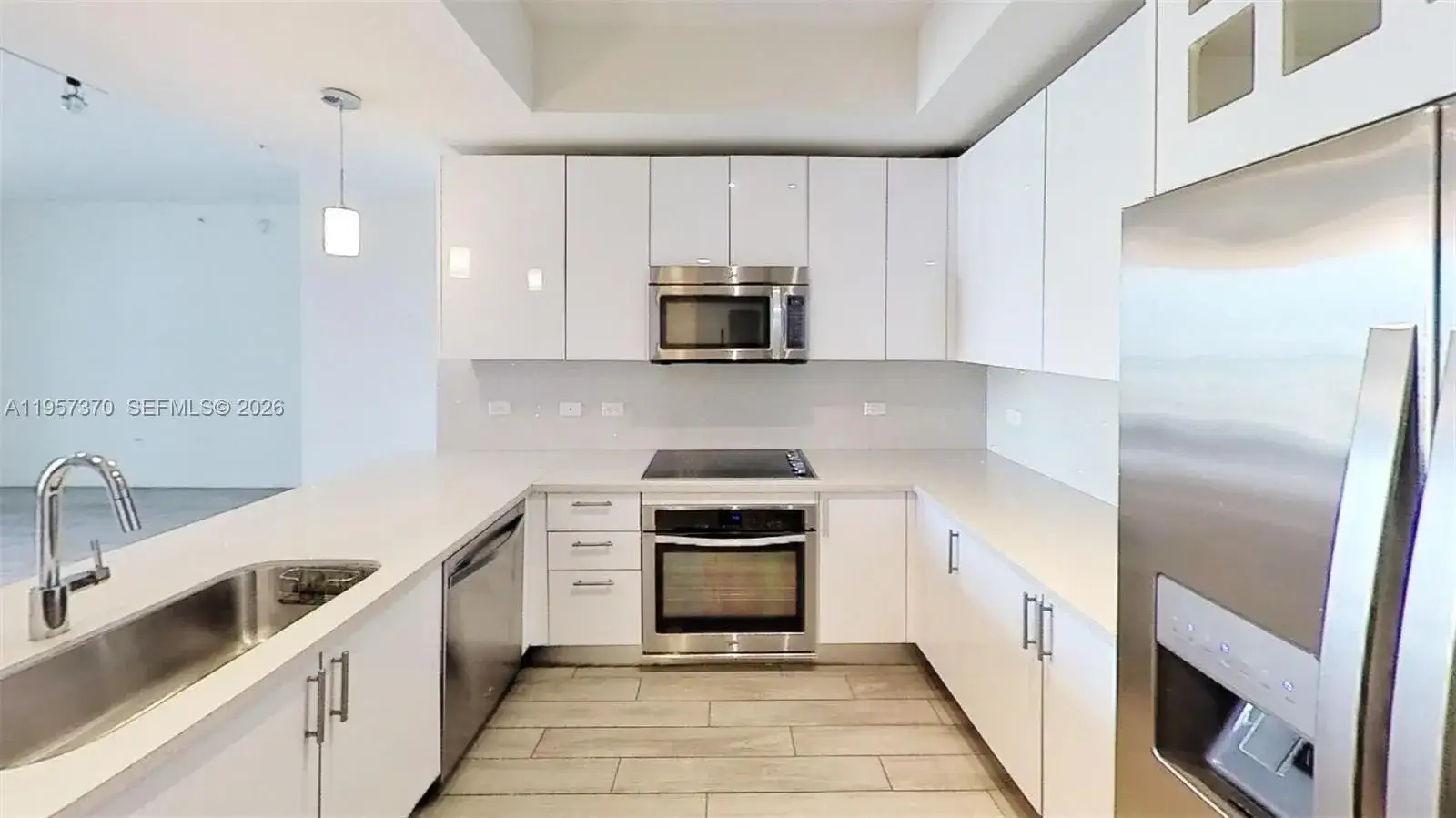 3 bedroom 2 bath Residential for sale at 999 SW 1st Ave # 1617, Miami FL 33130