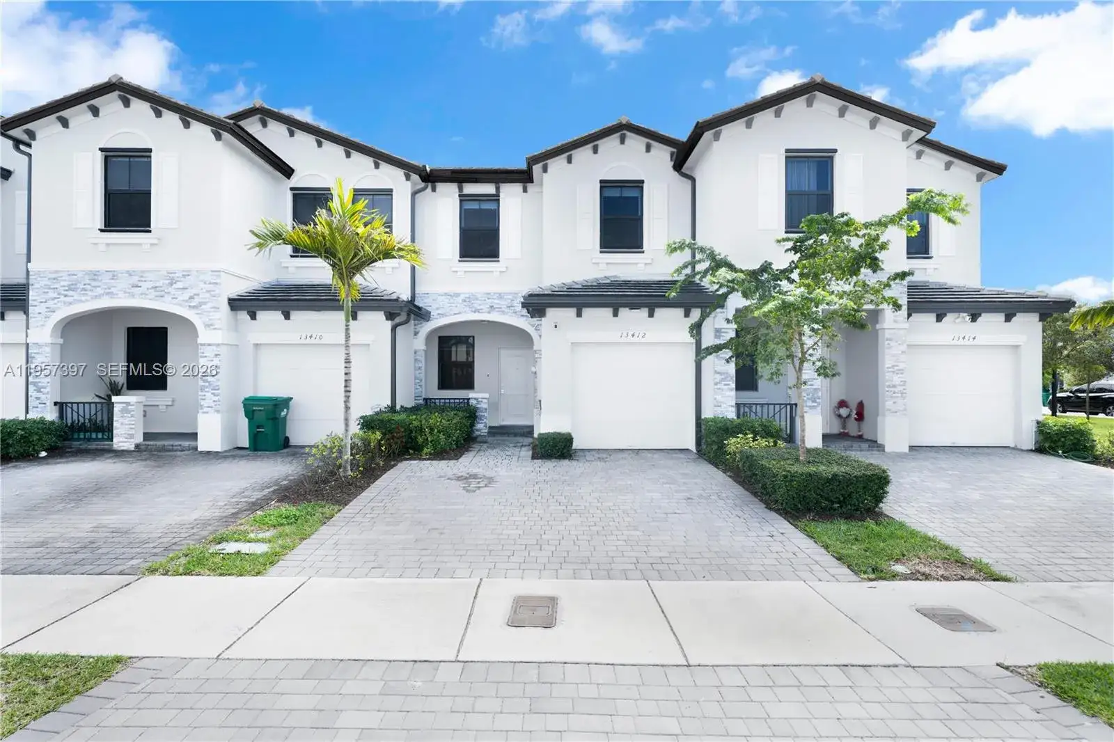 3 bedroom 2 bath Residential for sale at 13412 SW 286th St, Homestead FL 33033