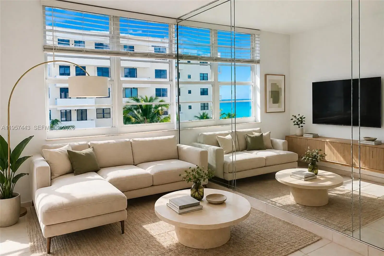 1 bedroom 1 bath Residential for sale at 100 Lincoln Rd # 732, Miami Beach FL 33139