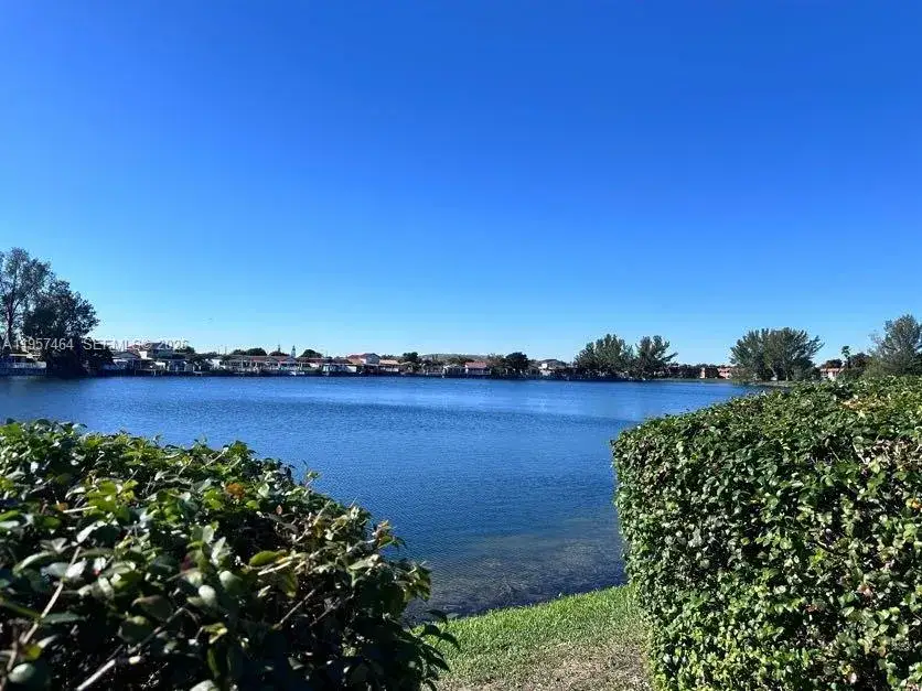2 bedroom 2 bath Residential for sale at 2480 W 67th Pl # 12, Hialeah FL 33016