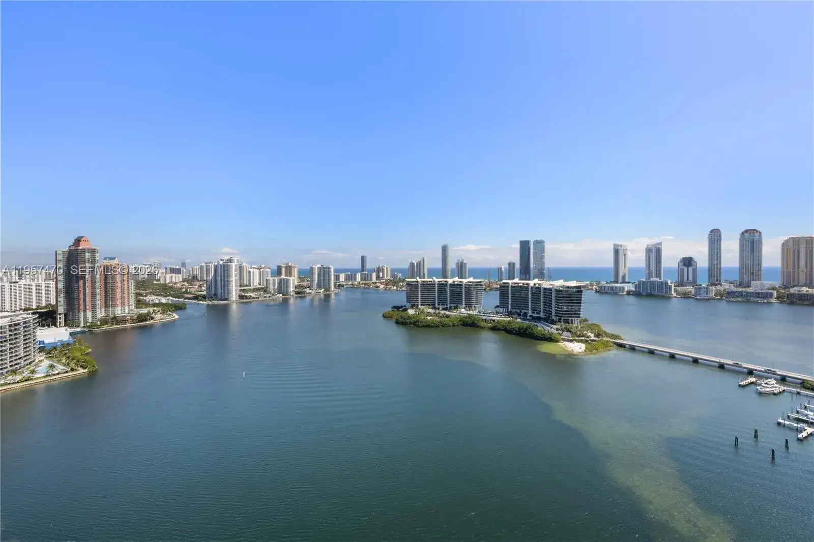 3 bedroom 3 bath Residential for sale at 3201 NE 183rd St # 2906, Aventura FL 33160
