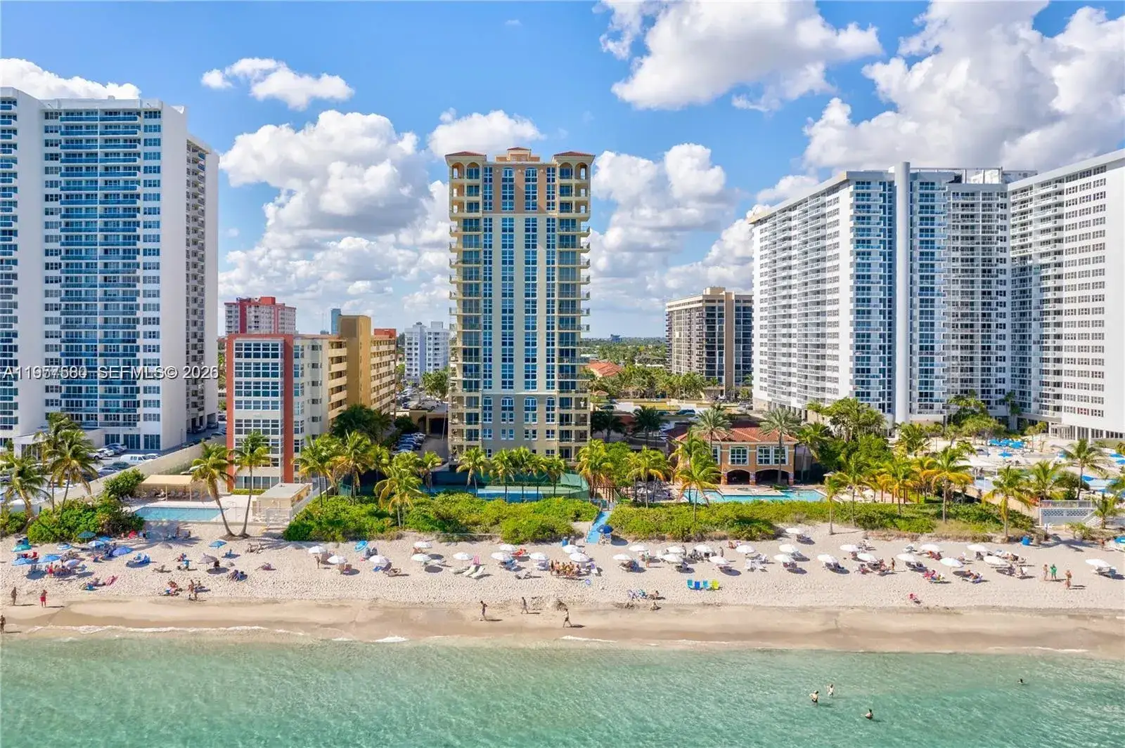 2 bedroom 2 bath Residential for sale at 2080 S Ocean Dr # 506, Hallandale Beach FL 33009