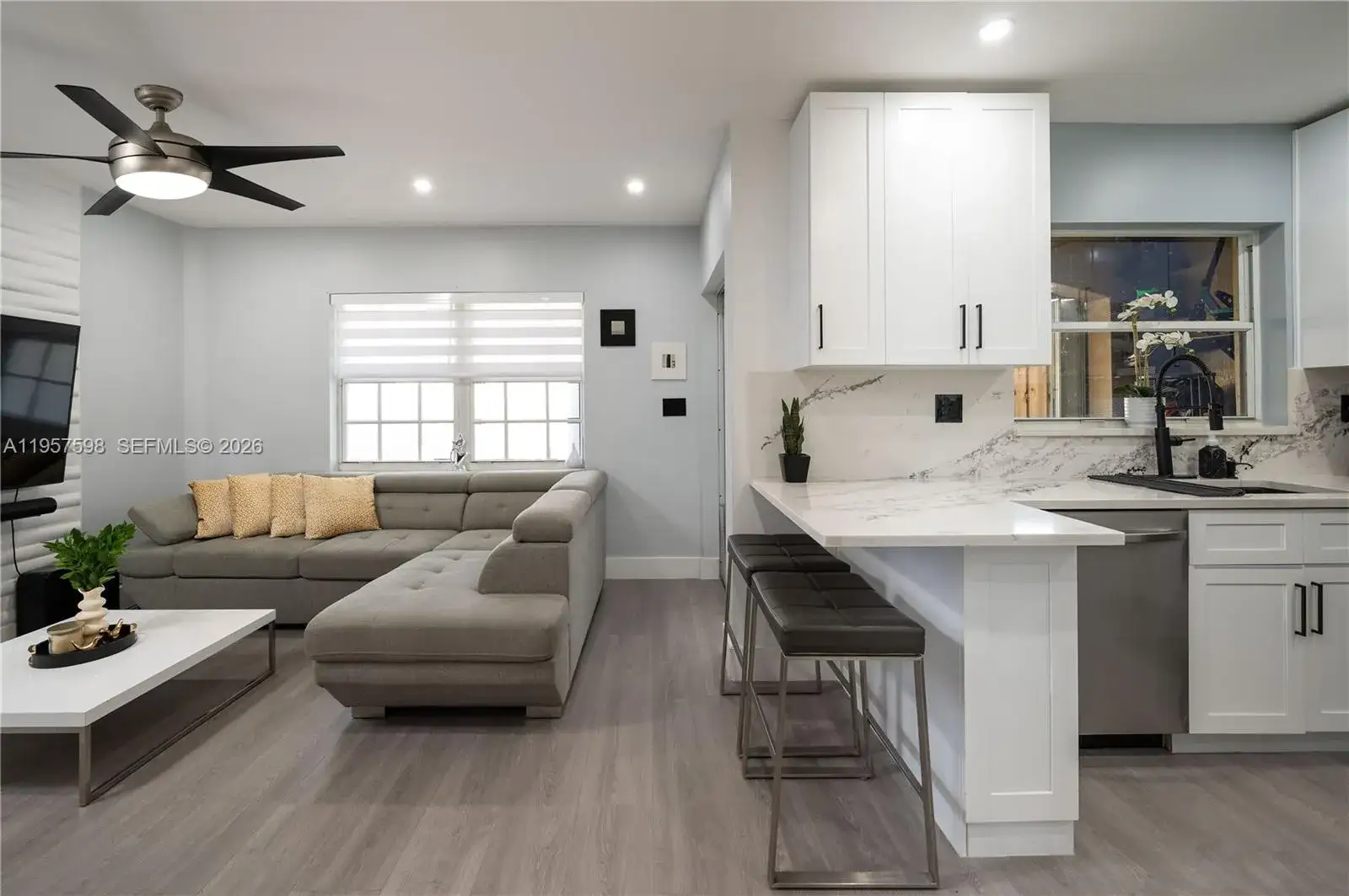 3 bedroom 2 bath Residential for sale at 15863 SW 71st St, Miami FL 33193