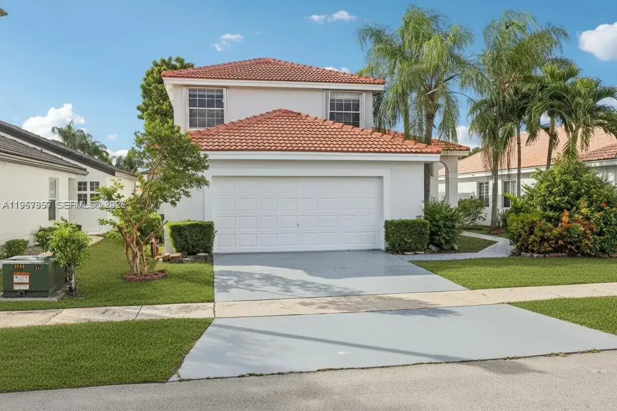 4 bedroom 3 bath Residential for sale at 1378 SW 180th Ave, Pembroke Pines FL 33029