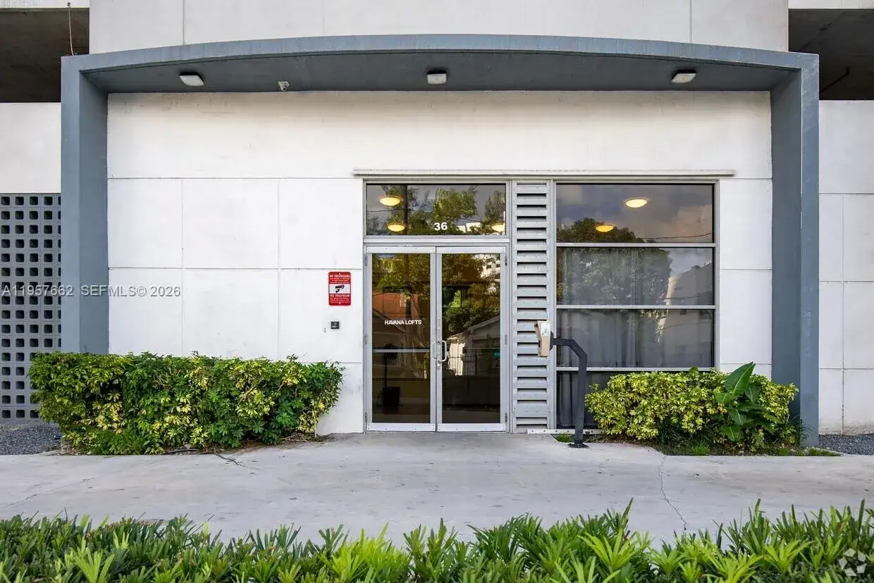 2 bedroom 2 bath Residential for sale at 36 NW 6th Ave # 601, Miami FL 33128
