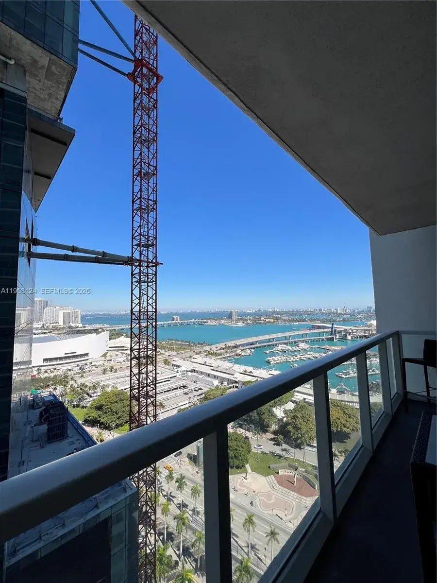 1 bedroom 1 bath Residential for sale at 244 Biscayne Blvd # 2604, Miami FL 33132