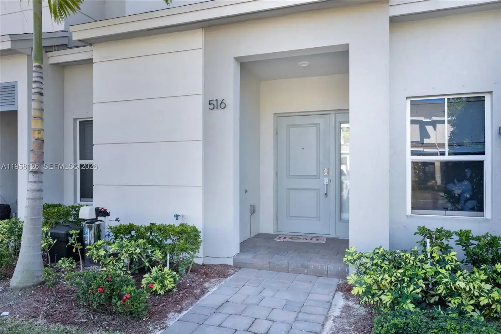 3 bedroom 3 bath Residential for sale at 516 NE 1st Dr, Florida City FL 33034