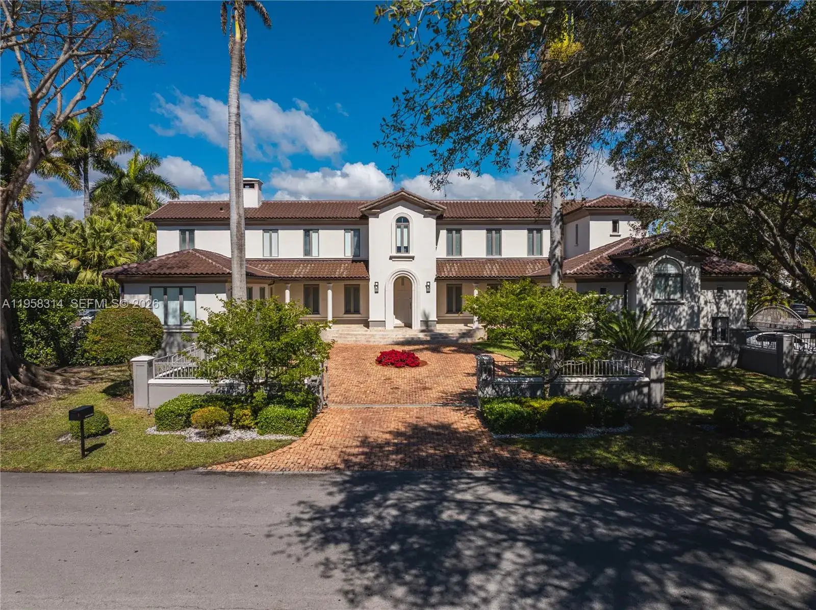 6 bedroom 5 bath Residential for sale at 165 Paloma Dr, Coral Gables FL 33143