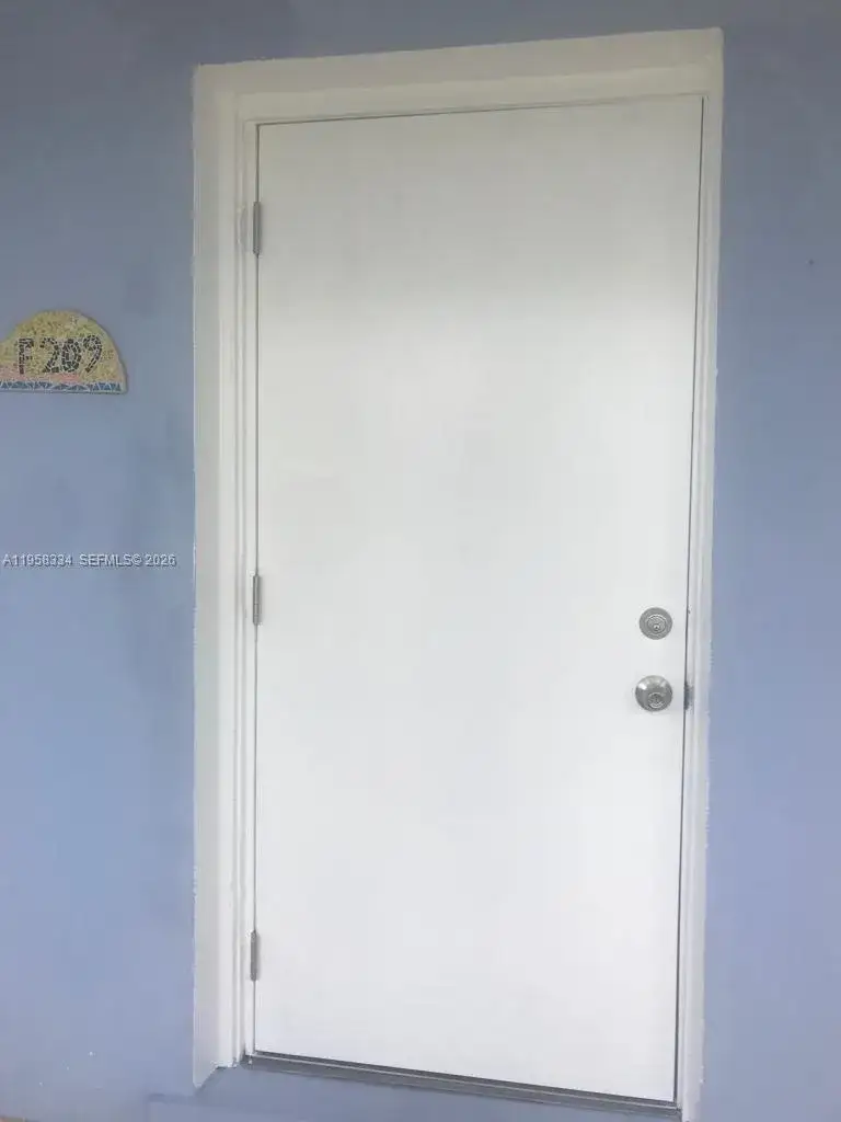 2 bedroom 1 bath Residential for sale at 7570 SW 82nd St # F209, Miami FL 33143
