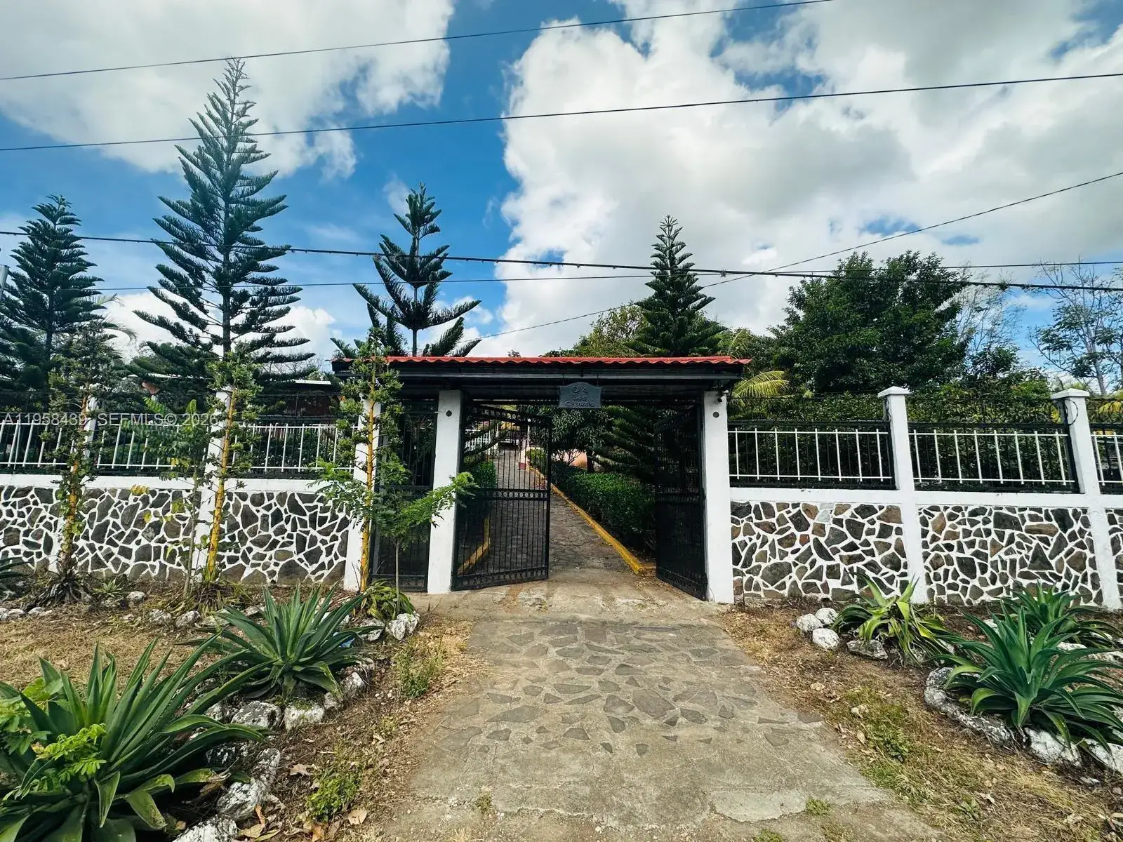 Residential for sale at Quinta Los Cedros Matagalpa, Nicaragua, FL