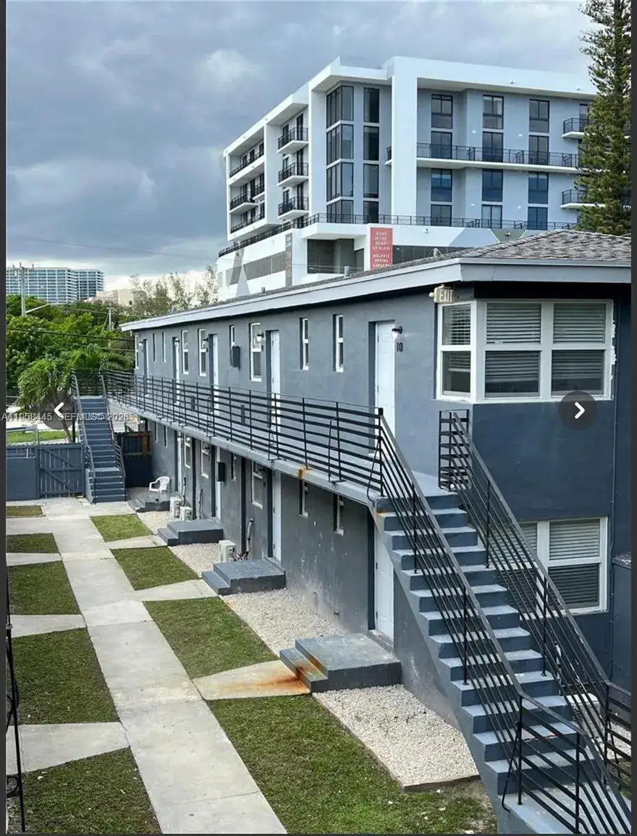 1 bedroom 1 bath Residential Lease for rent at 1191 NW 8th St Rd # 07, Miami FL 33136
