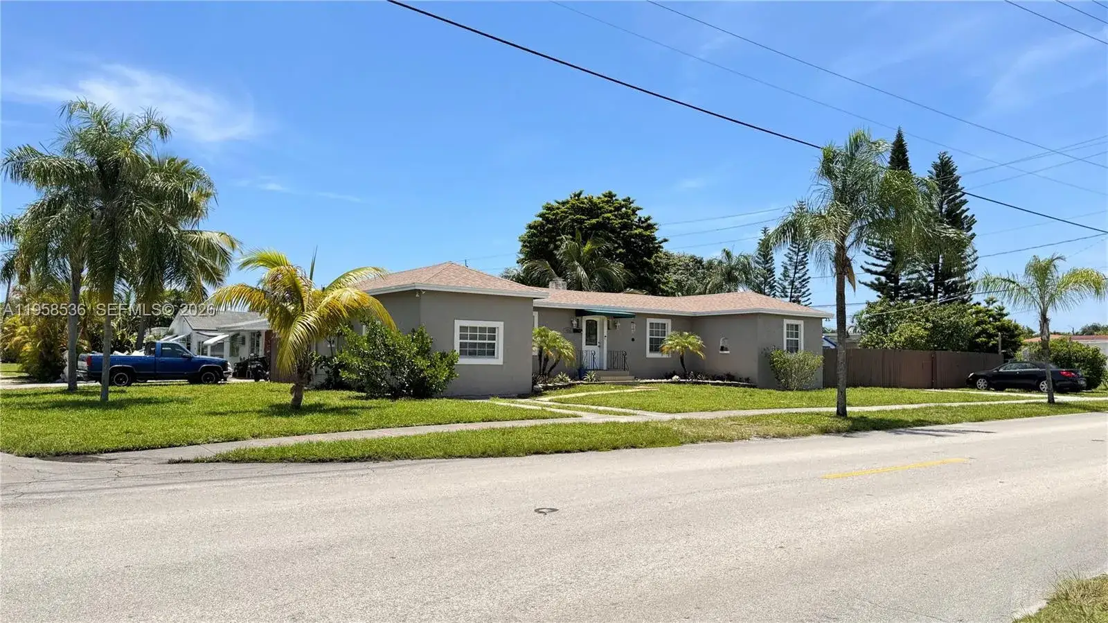 3 bedroom 2 bath Residential for sale at 1825 N 24th Ave, Hollywood FL 33020