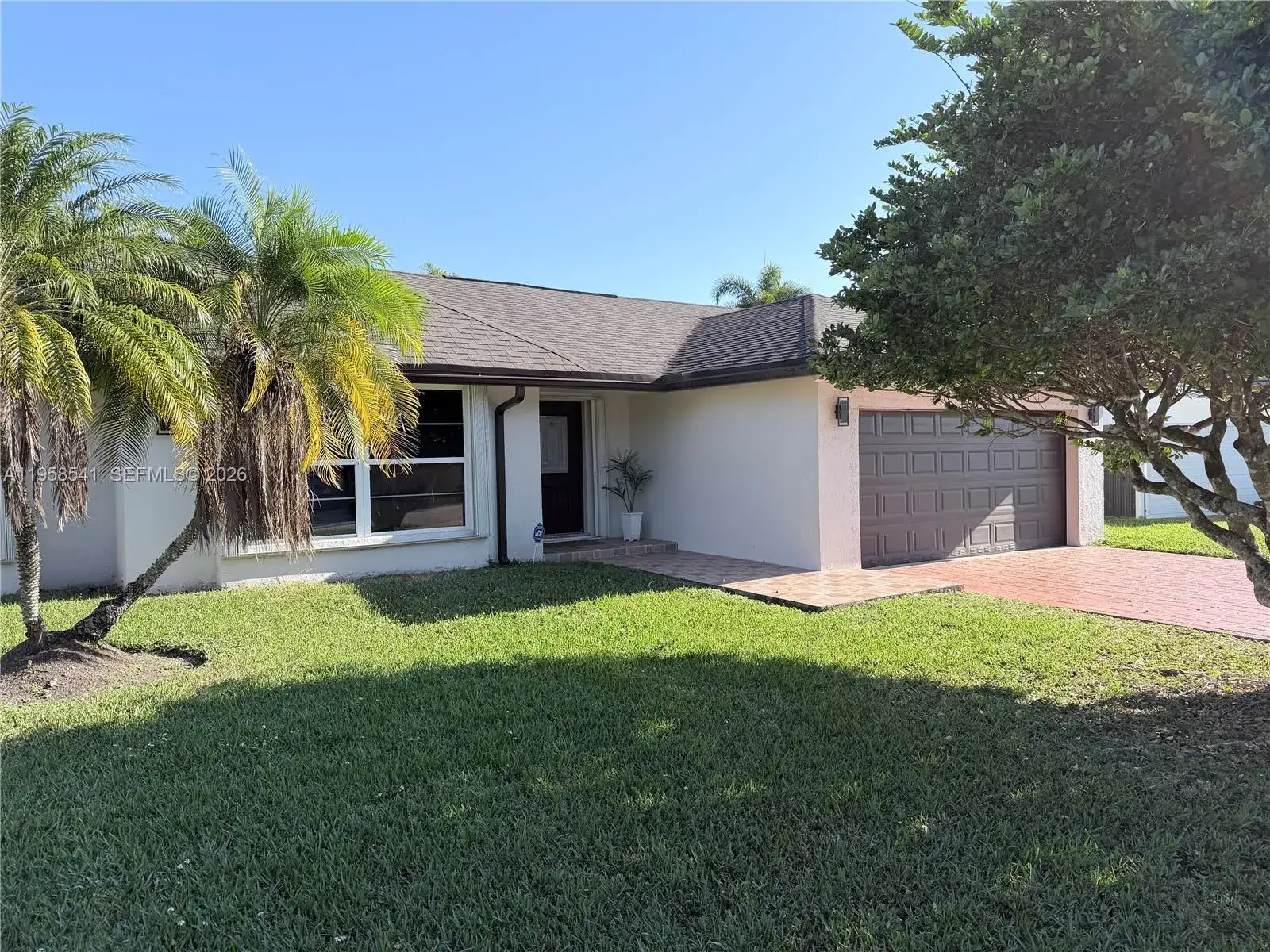 3 bedroom 2 bath Residential for sale at 12821 SW 147th Lane Rd, Miami FL 33186