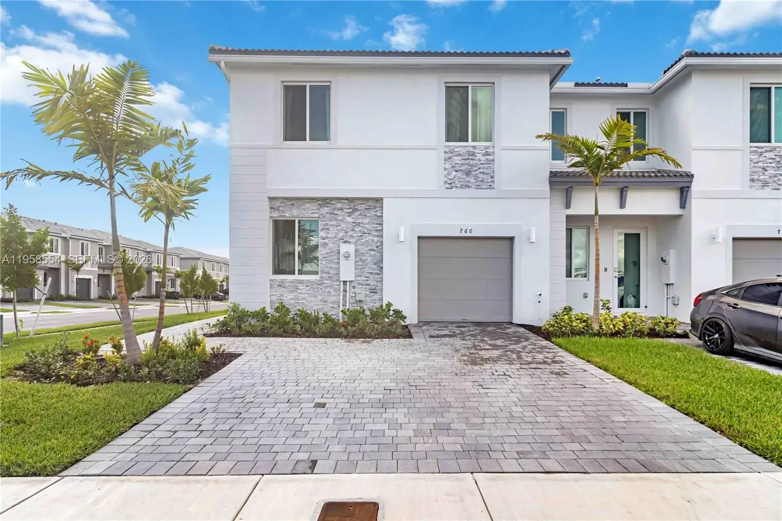 4 bedroom 3 bath Residential for sale at 760 SE 13th Ct, Homestead FL 33034