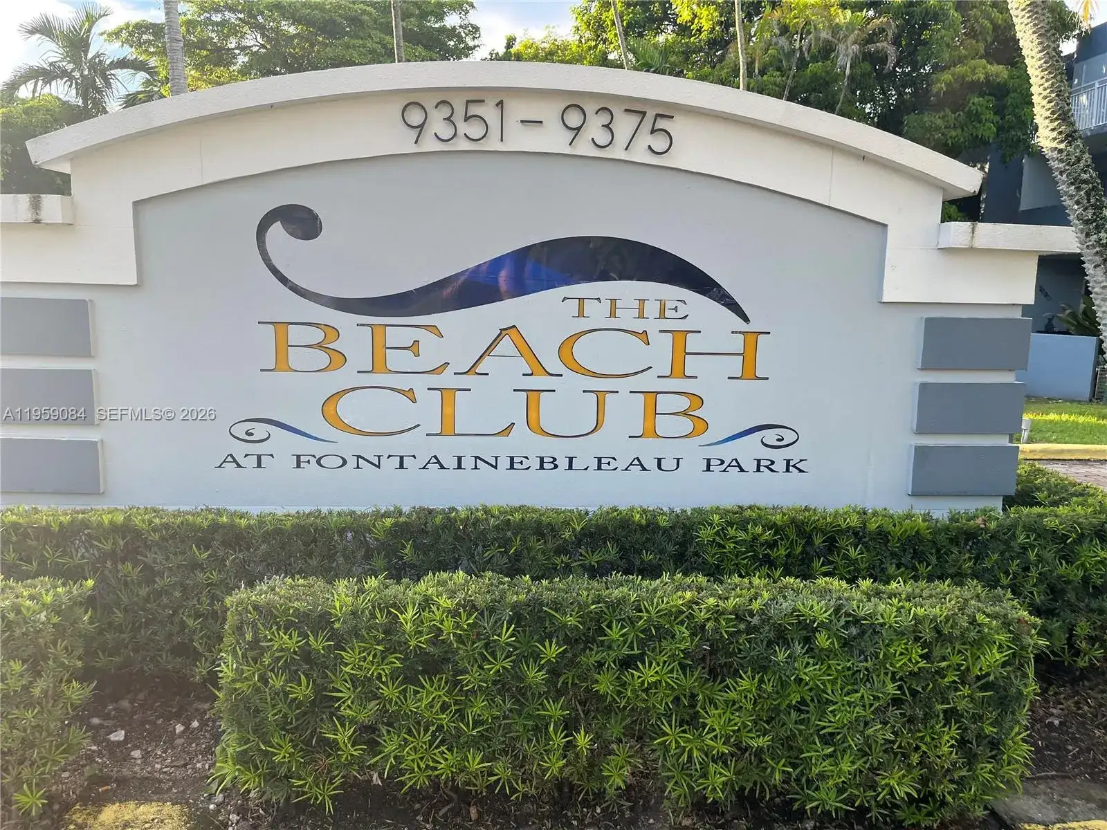 1 bedroom 1 bath Residential Lease for rent at 9359 Fontainebleau Blvd # F203, Miami FL 33172
