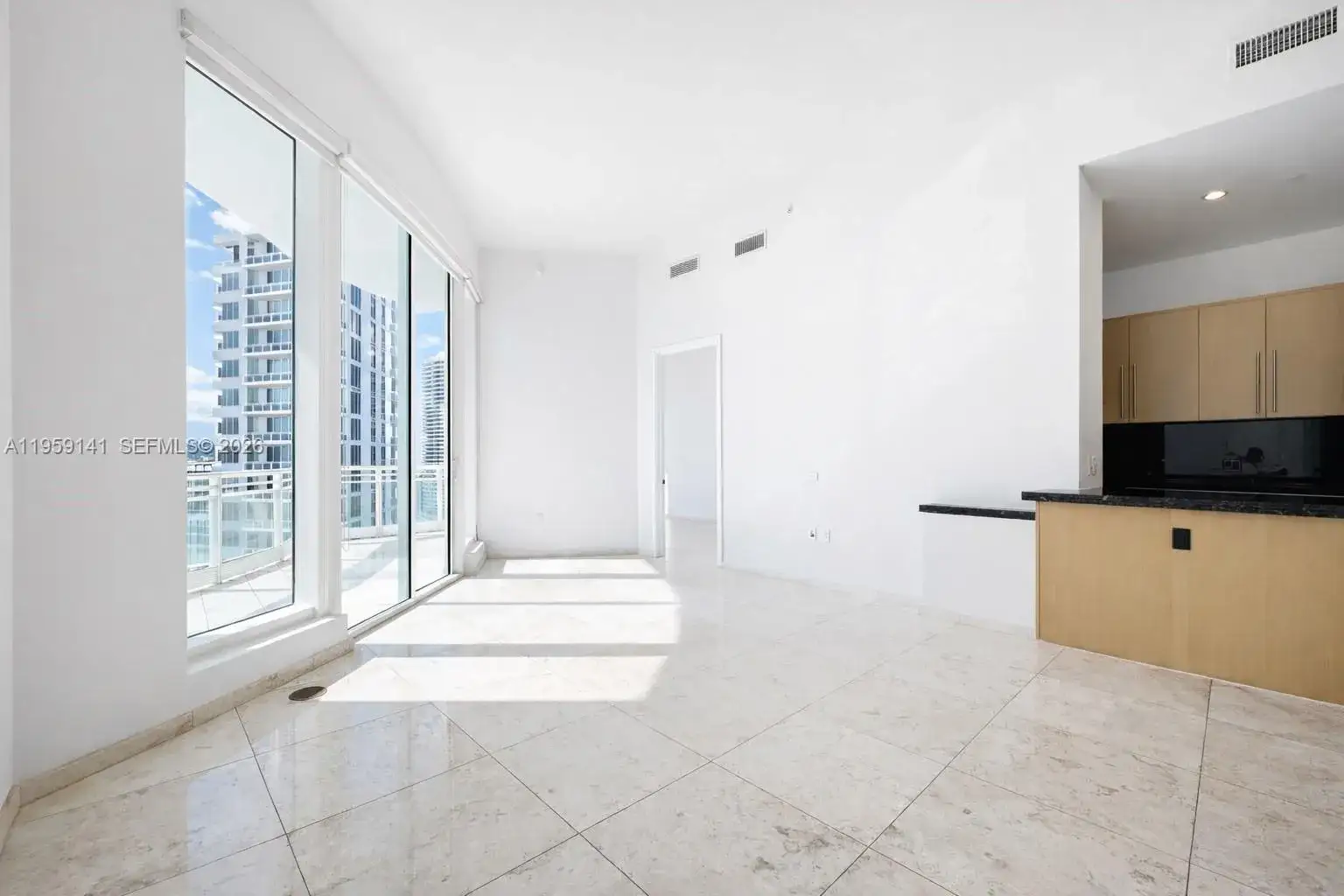 2 bedroom 2 bath Residential for sale at 900 Brickell Key Blvd # 2405, Miami FL 33131