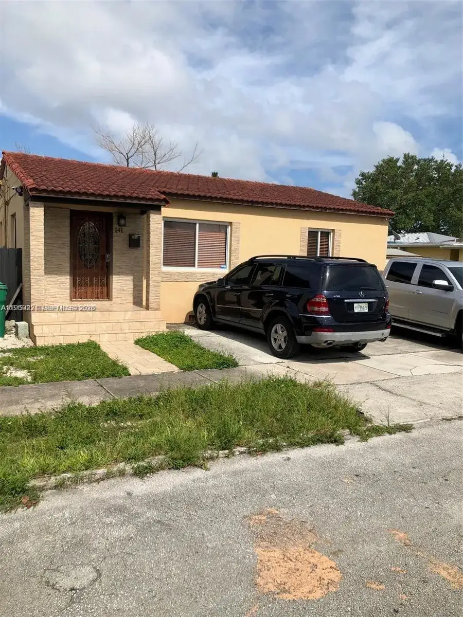 3 bedroom 1 bath Residential Lease for rent at 141 SW 33rd Ave # 1, Miami FL 33135