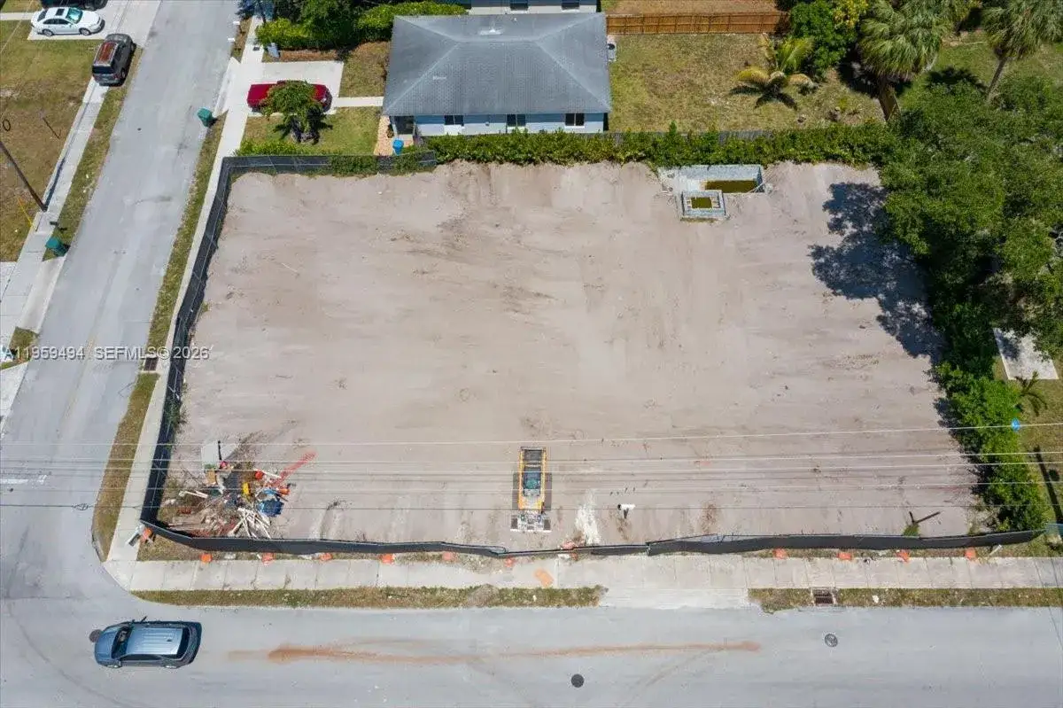 Land/Boat Docks for sale at 3250 NE 3rd Ave, Oakland Park FL 33334