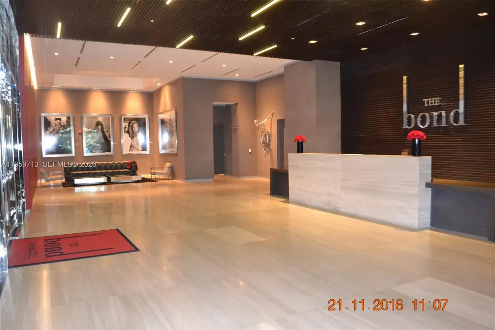 1 bedroom 1 bath Residential Lease for rent at 1080 Brickell Ave # 2003, Miami FL 33131