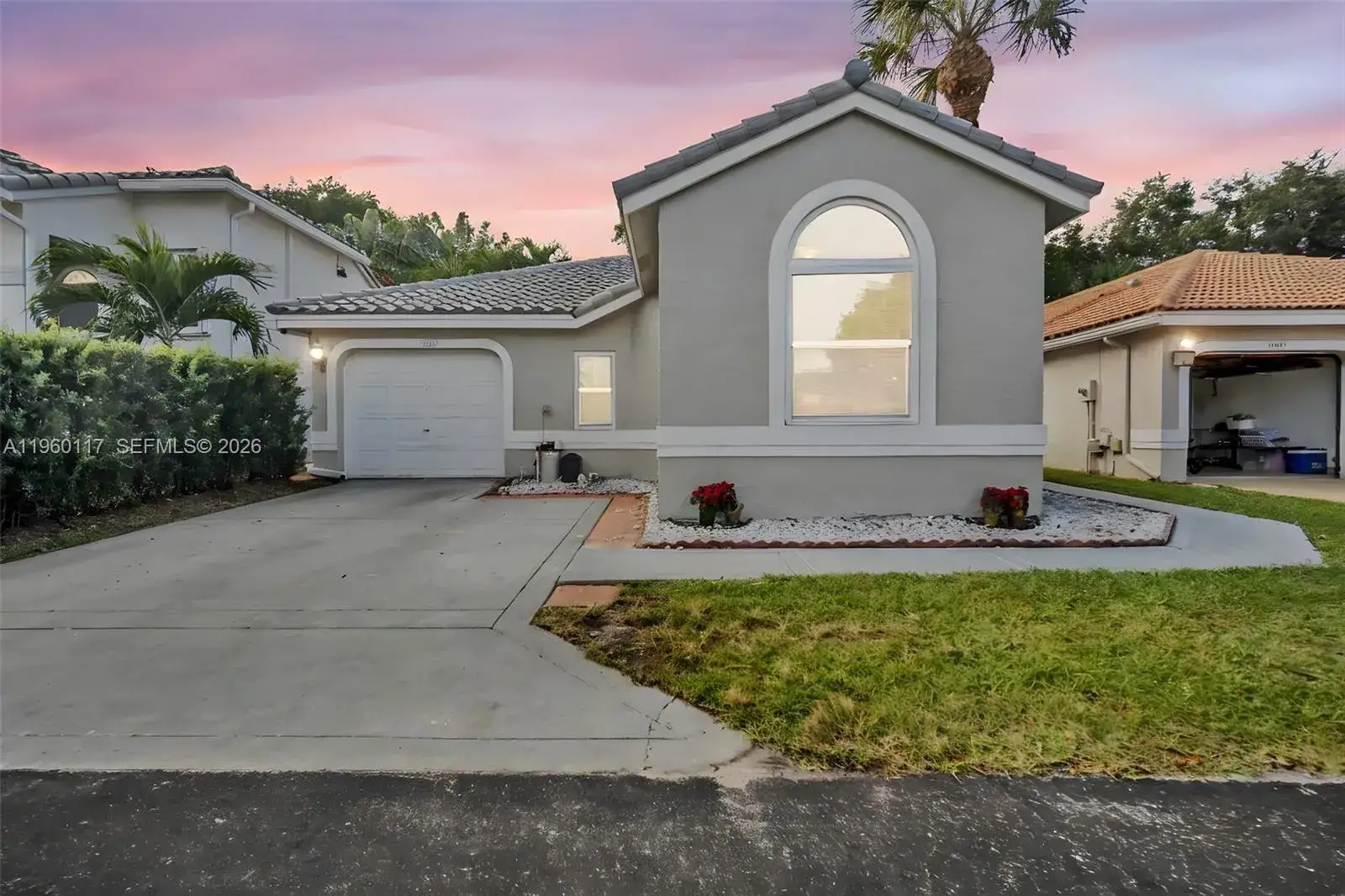 3 bedroom 2 bath Residential for sale at 10337 Coventry Ct, Boca Raton FL 33428