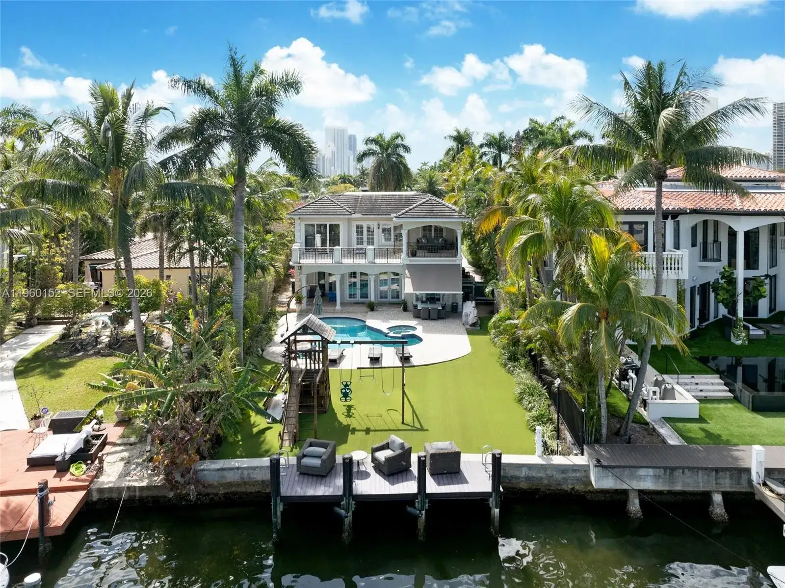 4 bedroom 4 bath Residential Lease for rent at 520 N Parkway, Golden Beach FL 33160