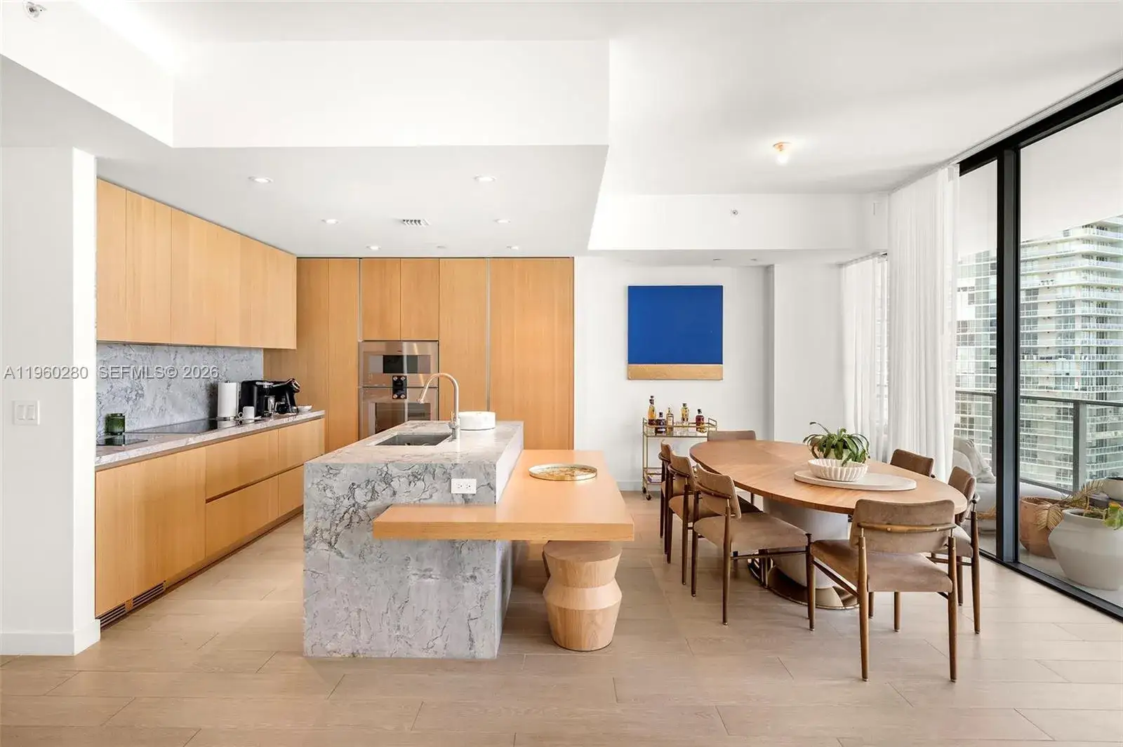 3 bedroom 4 bath Residential for sale at 500 Alton # 2203, Miami Beach FL 33139