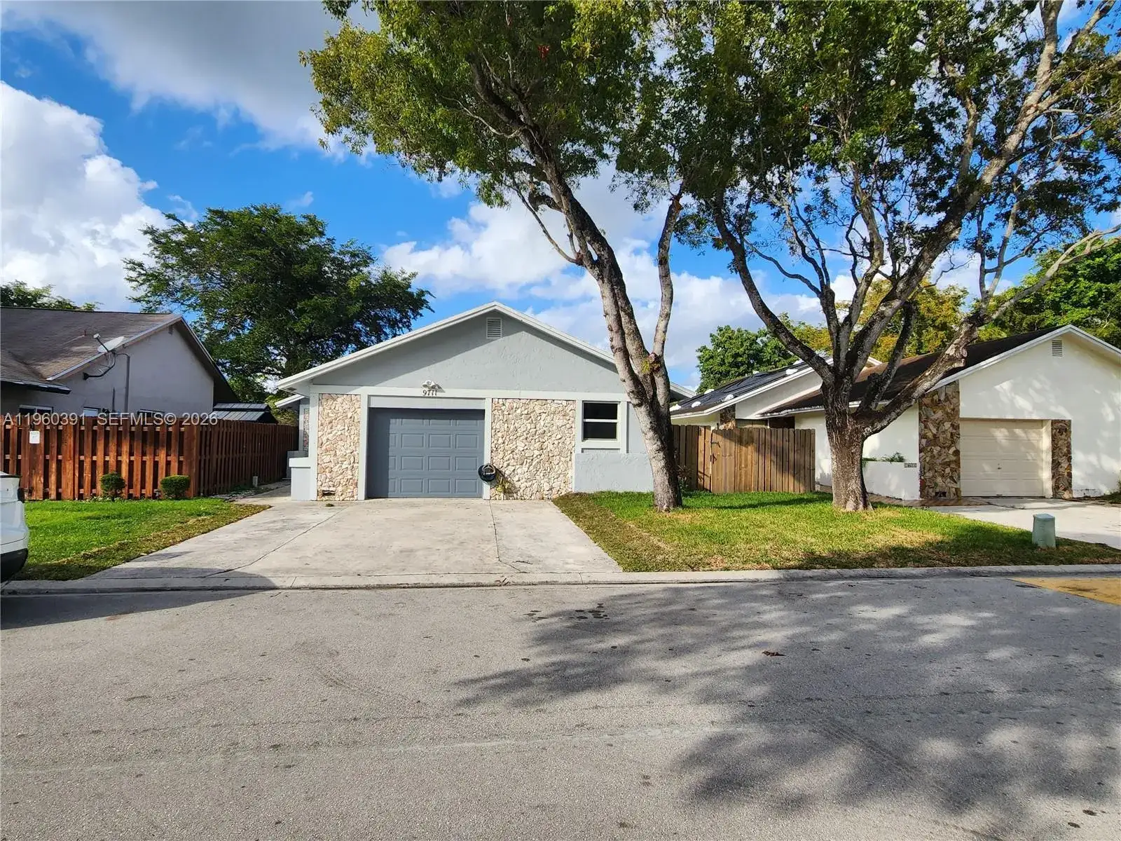 3 bedroom 2 bath Residential Lease for rent at 9711 SW 57th St, Cooper City FL 33328