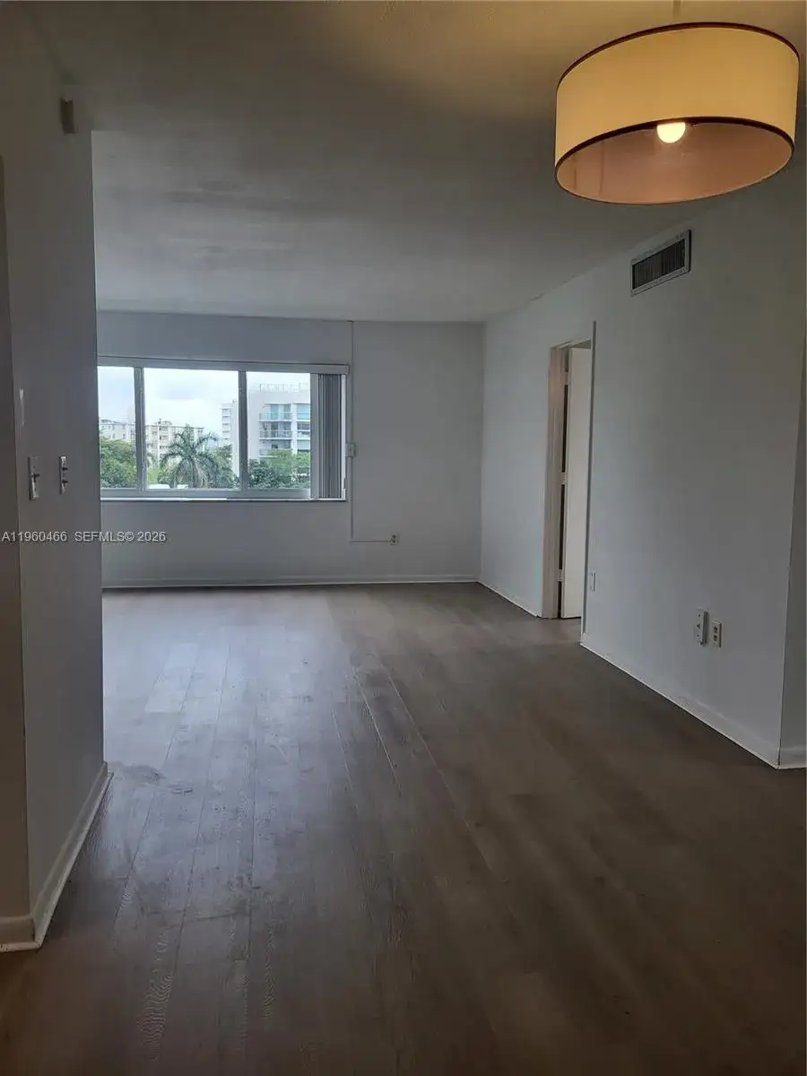 2 bedroom 2 bath Residential for sale at 1020 94th St # 503, Bay Harbor Islands FL 33154