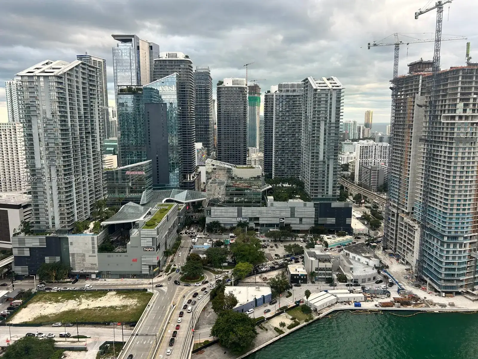 2 bedroom 2 bath Residential for sale at 350 S Miami Ave # 3904, Miami FL 33130