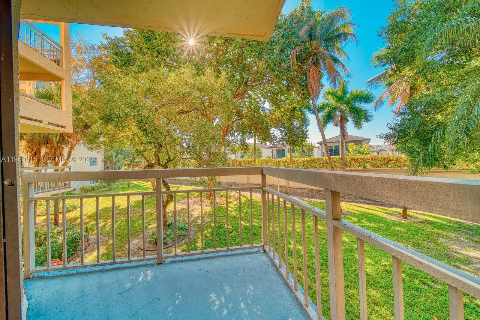 2 bedroom 2 bath Residential for sale at 8290 Lake Dr # 236, Doral FL 33166