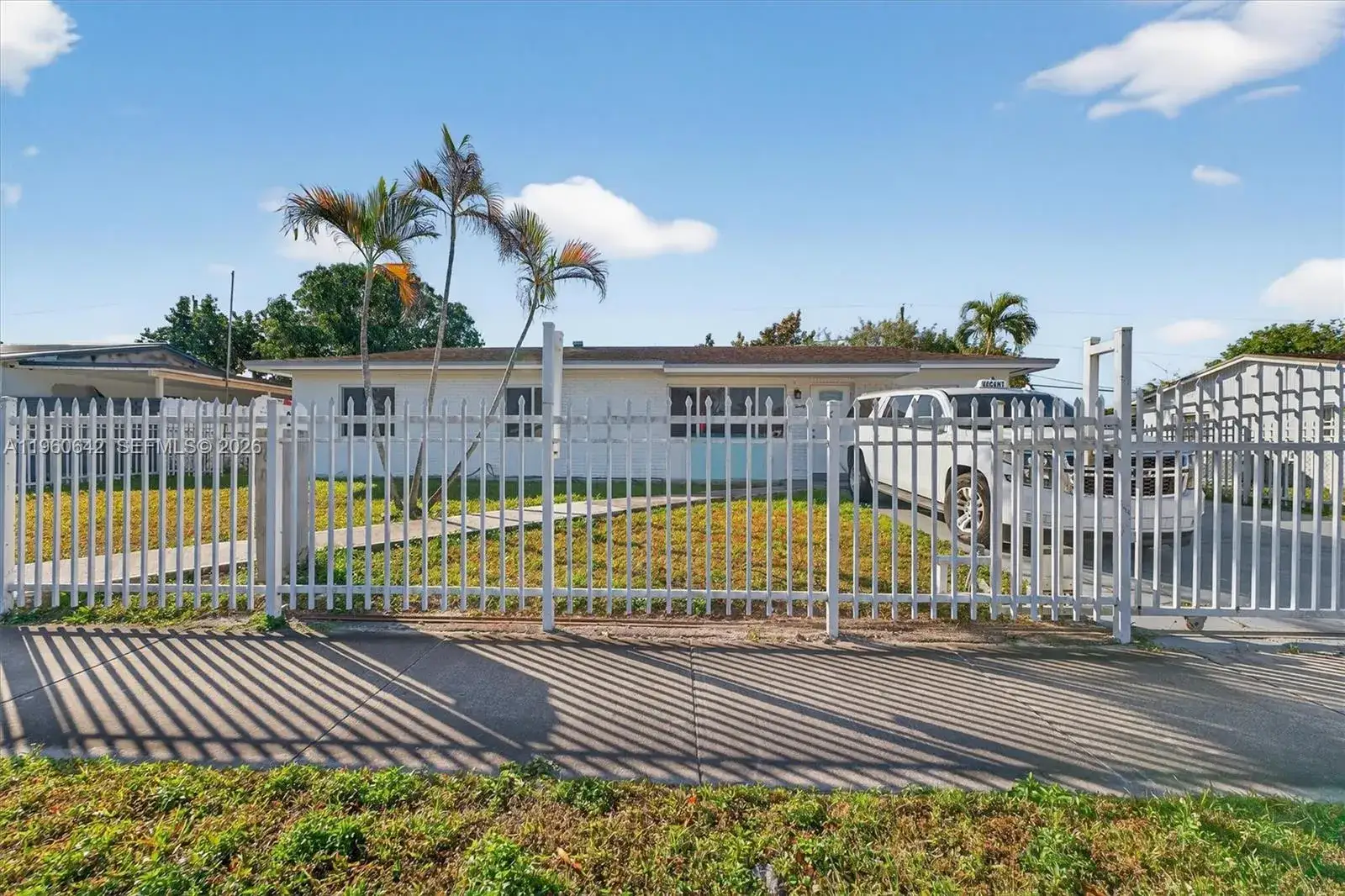 3 bedroom 2 bath Residential for sale at 20 NE 215th St, Miami Gardens FL 33179