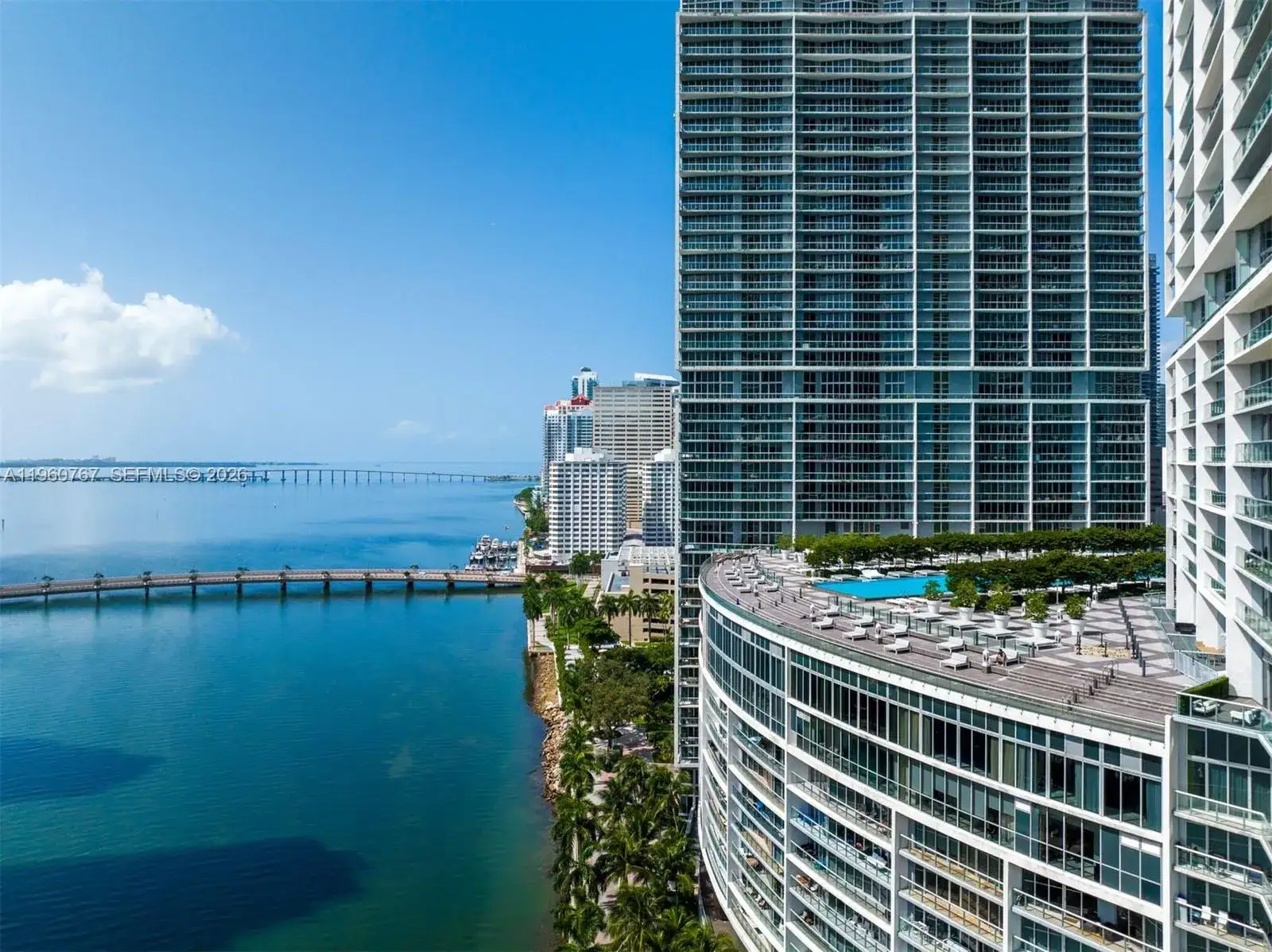 2 bedroom 2 bath Residential for sale at 475 Brickell Ave # 3513, Miami FL 33131
