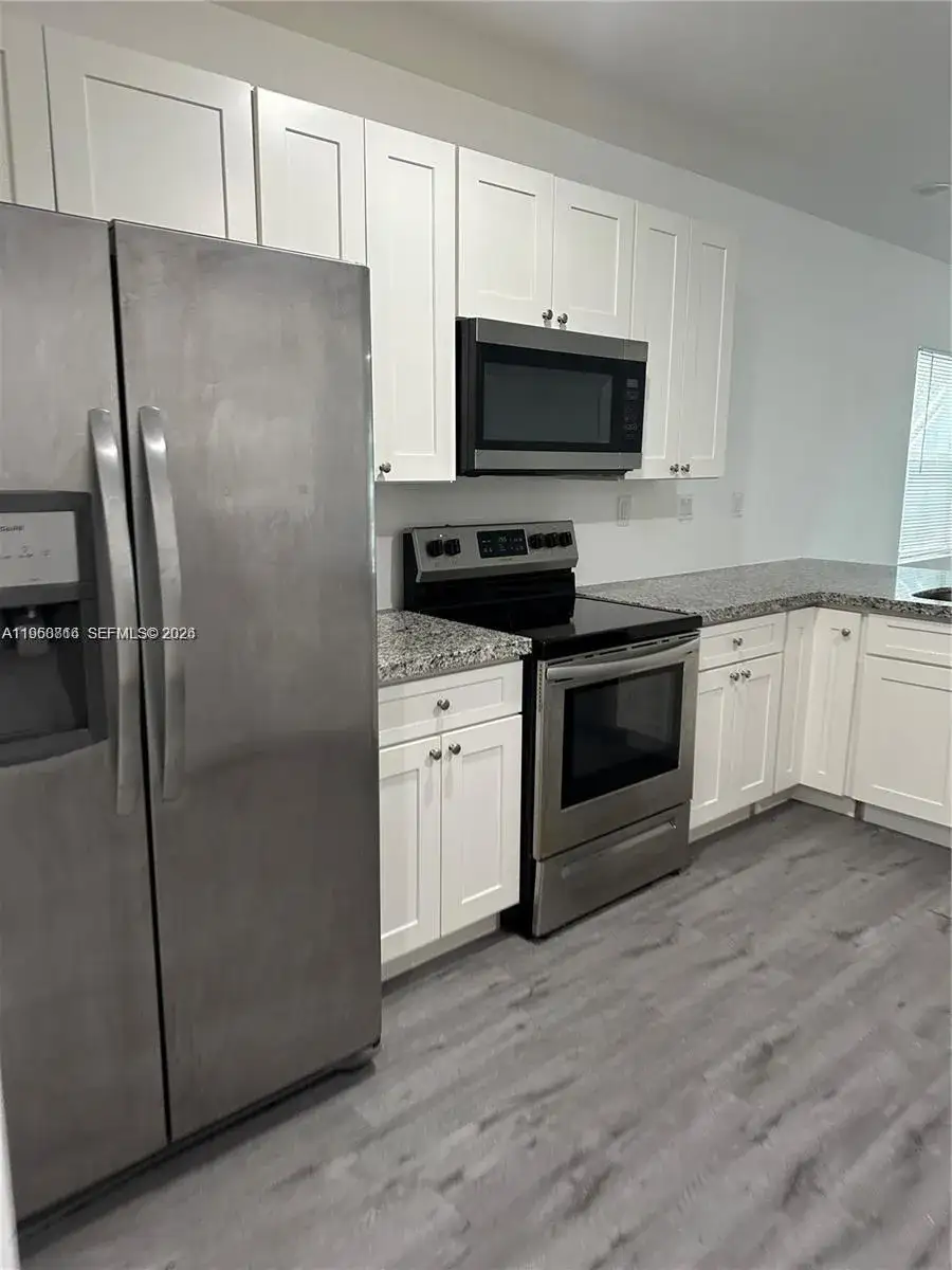 3 bedroom 2 bath Residential Lease for rent at 224 NW 57th St # B, Miami FL 33127