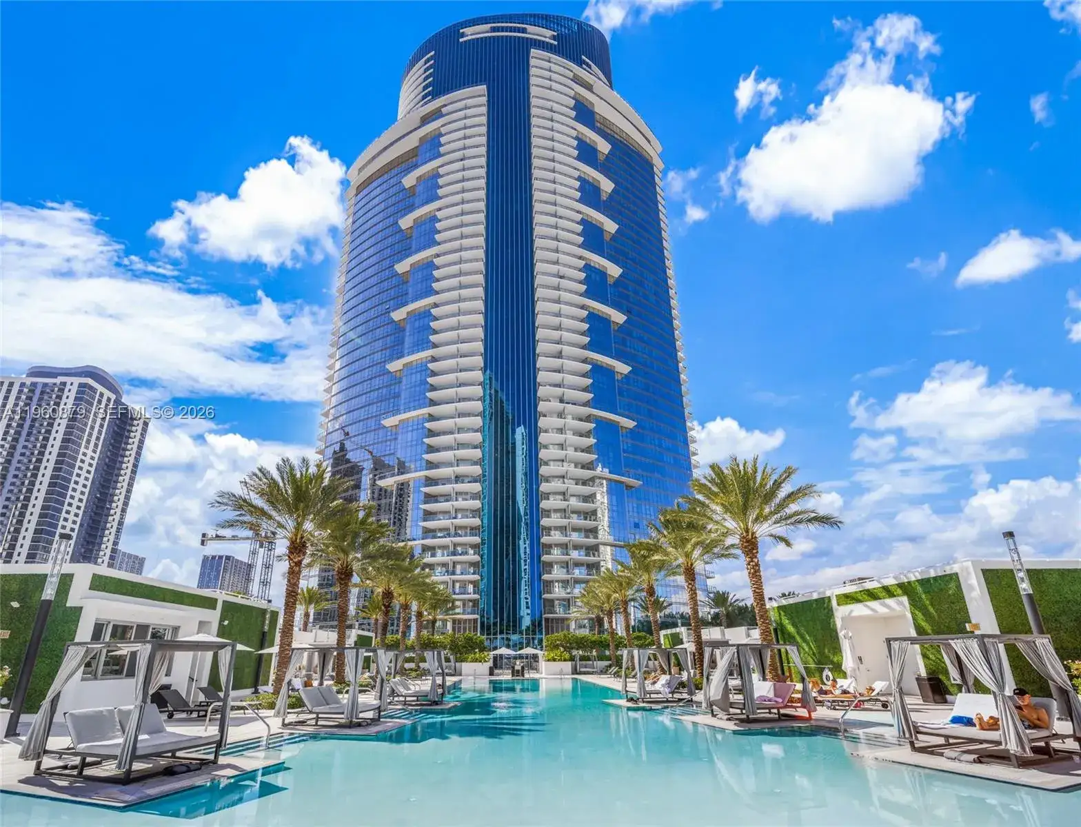 1 bath Residential for sale at 851 NE 1st Ave # 204, Miami FL 33132