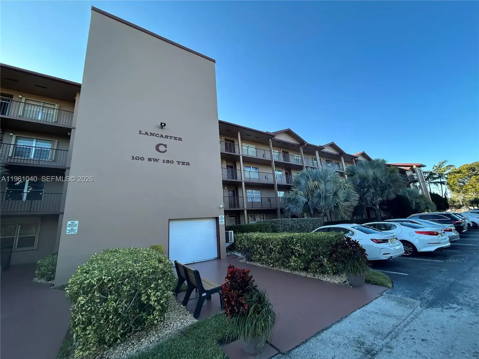 100 SW 130th Ter # 109C, Pembroke Pines FL 33027