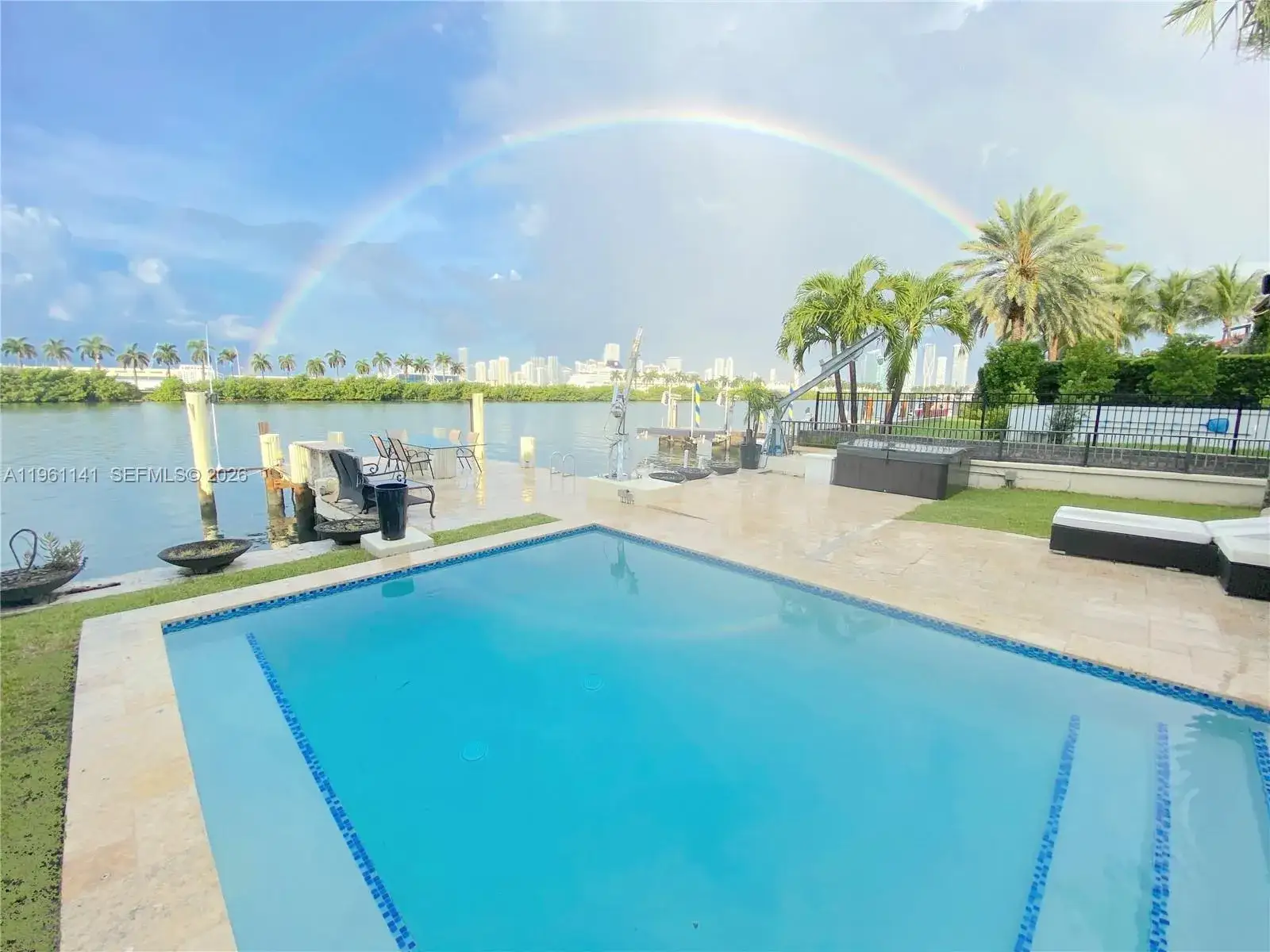 5 bedroom 5 bath Residential Lease for rent at 224 S Coconut Ln, Miami Beach FL 33139