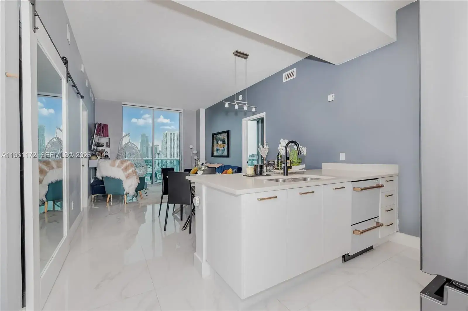 2 bedroom 2 bath Residential for sale at 333 NE 24th St # 1912, Miami FL 33137