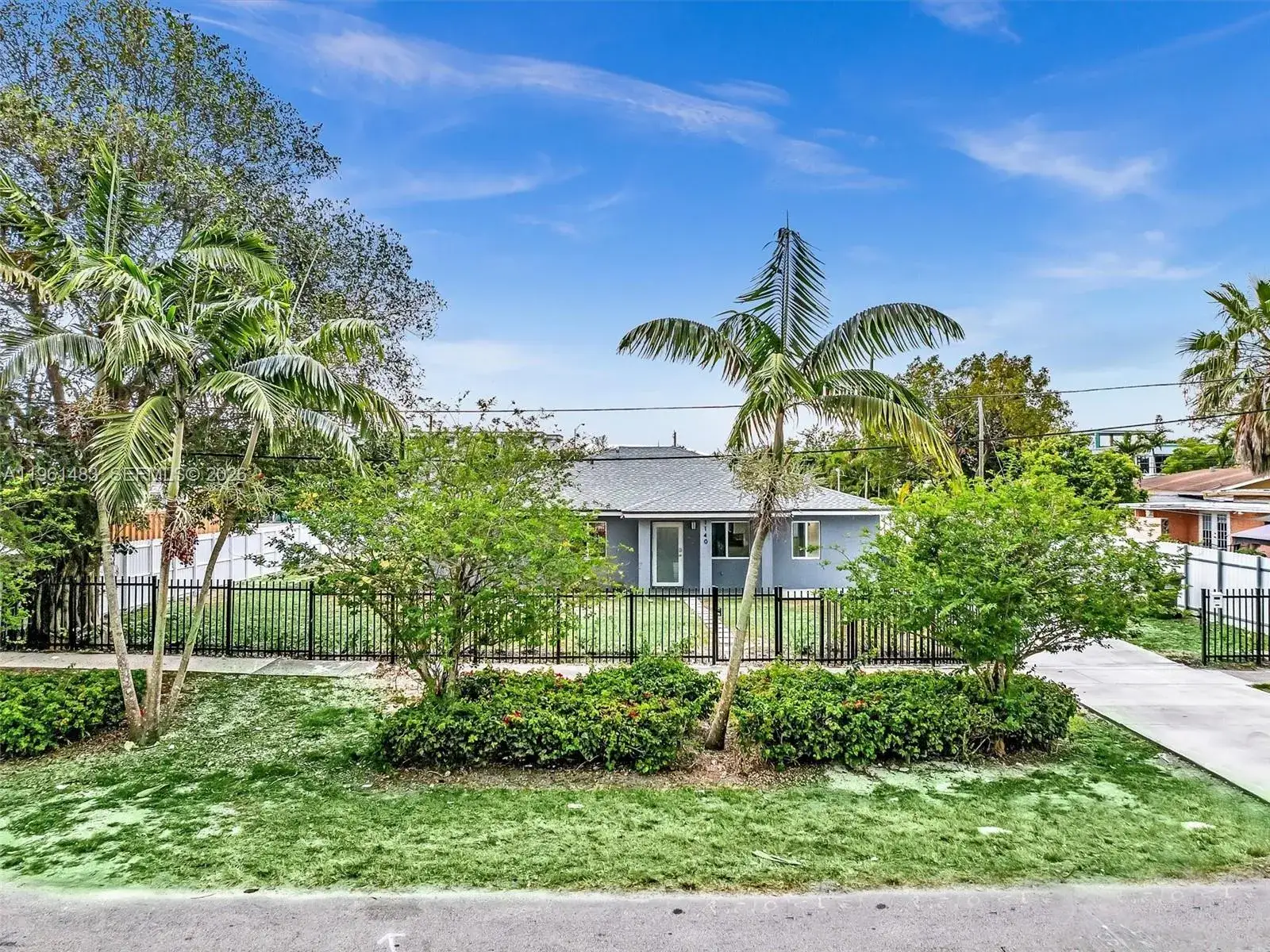 5 bedroom 3 bath Residential for sale at 1140 NE 139th St, North Miami FL 33161