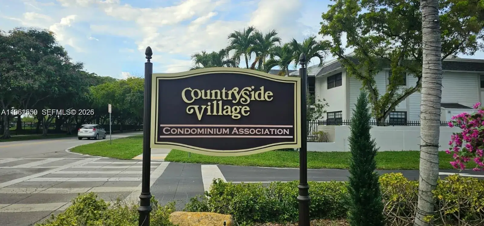 2 bedroom 2 bath Residential for sale at 18965 NW 62nd Ave # 202, Hialeah FL 33015