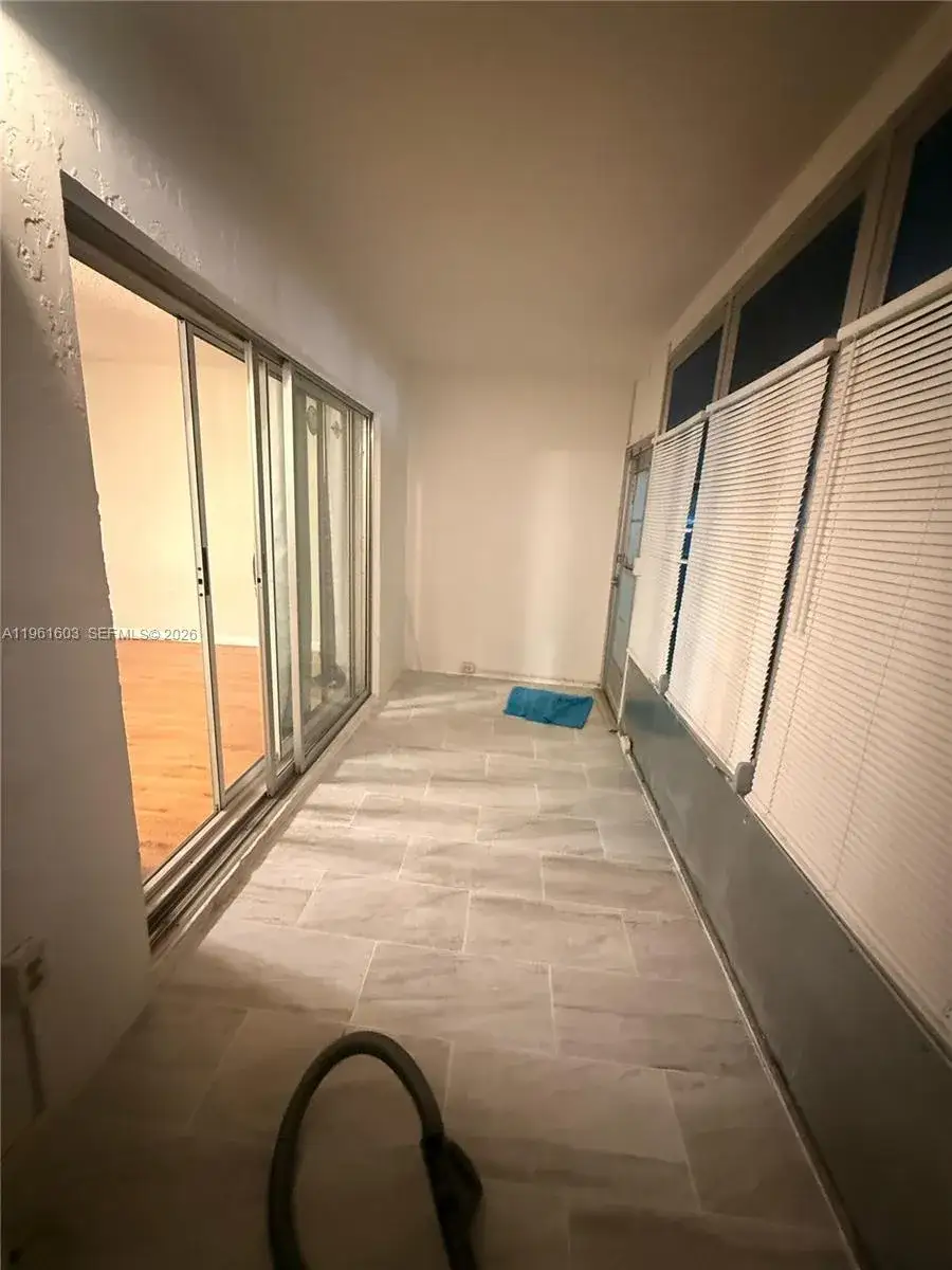 1 bedroom 1 bath Residential for sale at 5180 E Sabal Palm Blvd # 133, Tamarac FL 33319