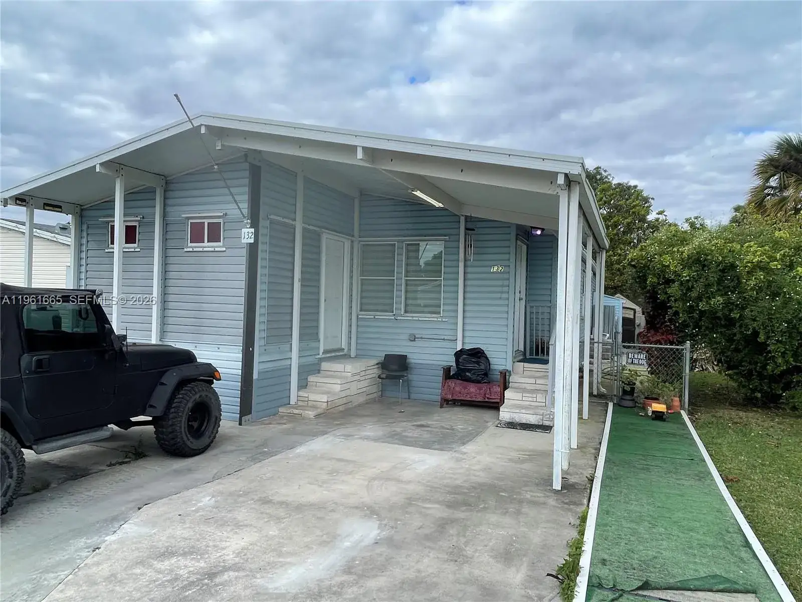 3 bedroom 2 bath Residential for sale at 19800 SW 180th Ave UNIT 132, Miami FL 33187