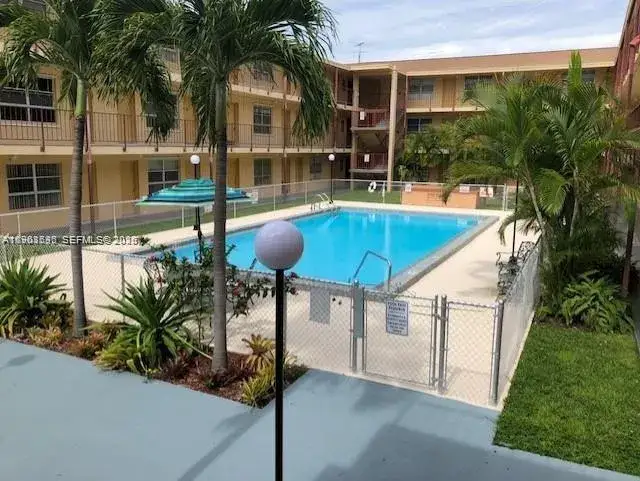 1 bedroom 1 bath Residential for sale at 3881 W Flagler St # 208, Miami FL 33134