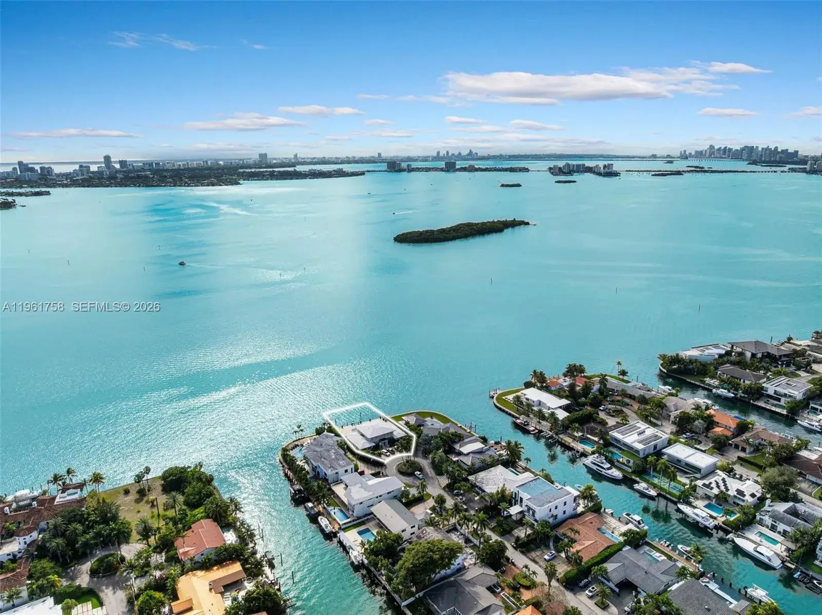 7 bedroom 5 bath Residential for sale at 1990 NE 119th Rd, North Miami FL 33181